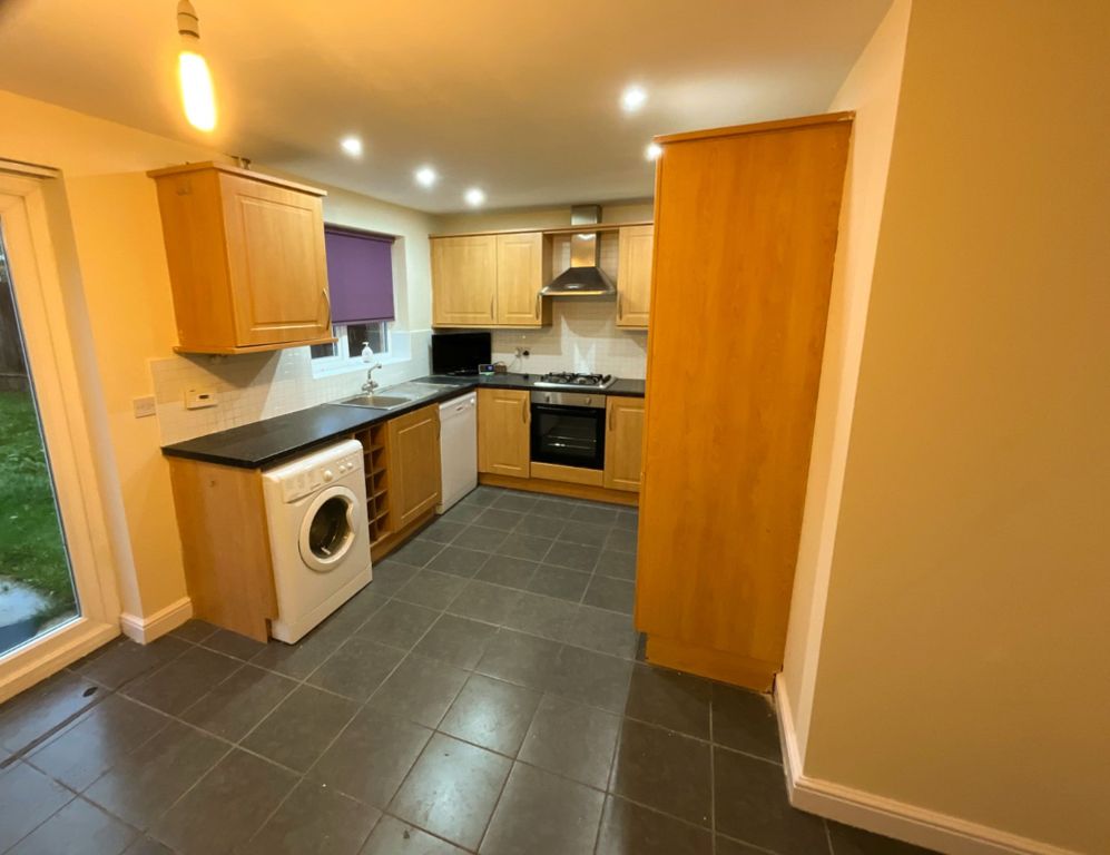 Property photo 2 of 23