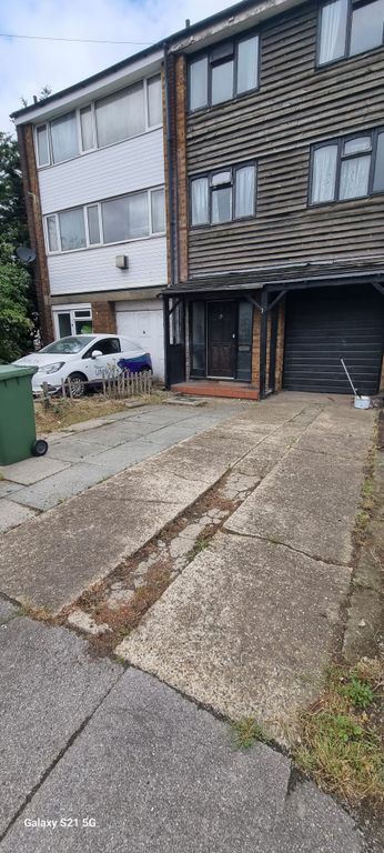 Property photo 1 of 1