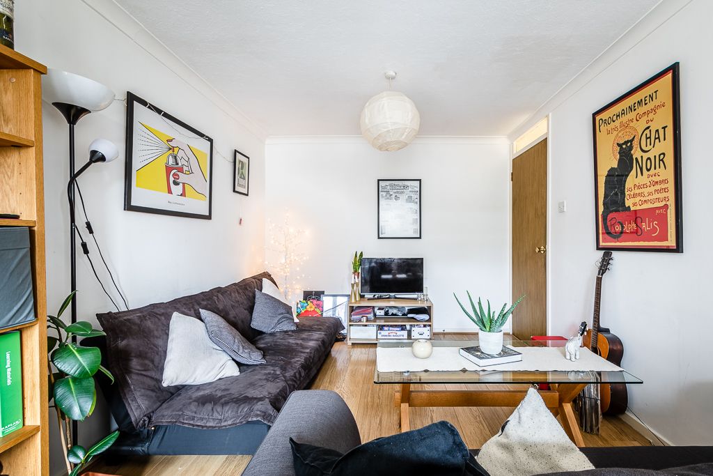 Property photo 3 of 11