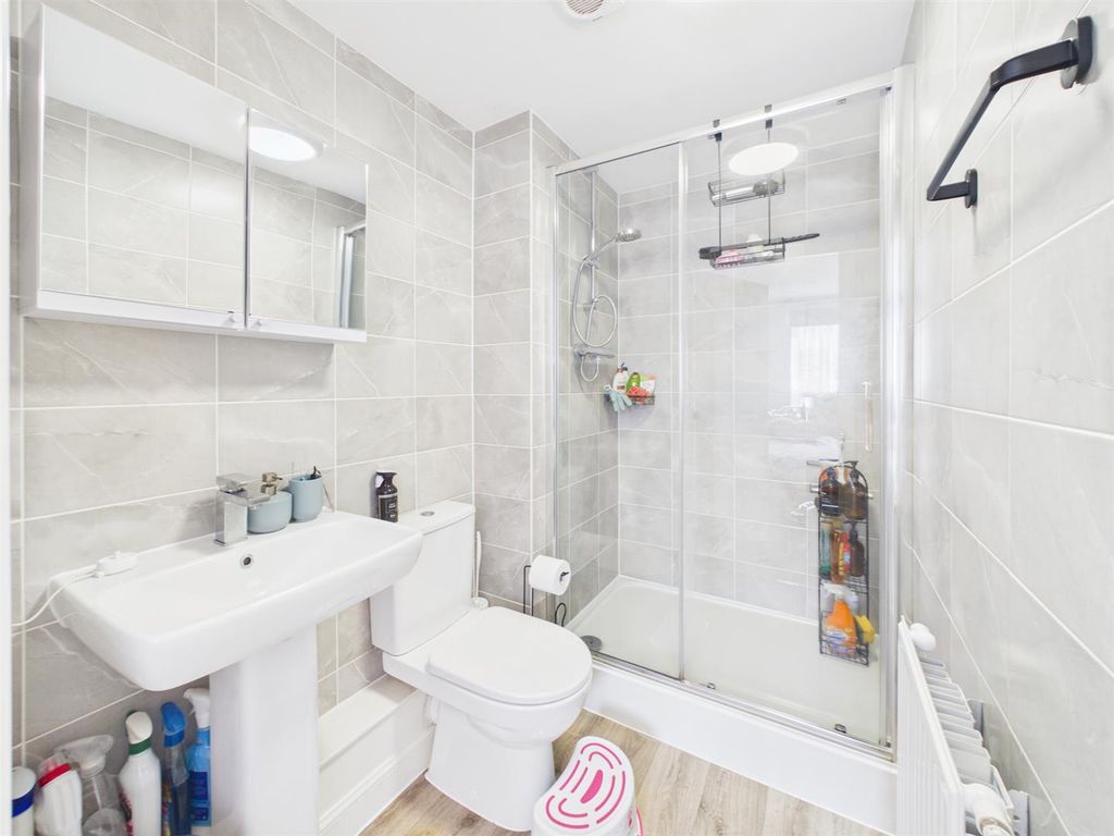 Additional image 9 of 2 bed flat for saleSkylark Avenue, Peacehaven BN10