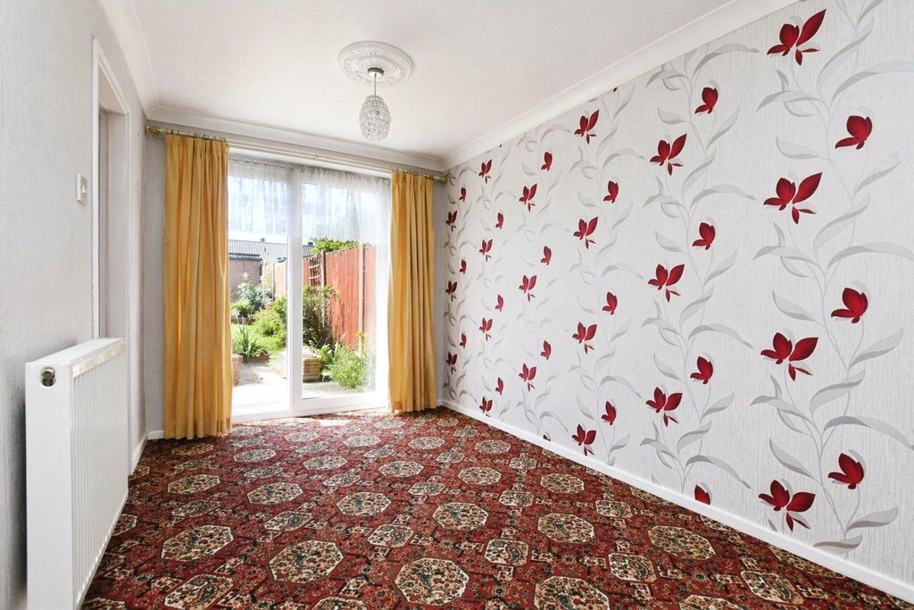 Property photo 3 of 17 Picture No. 25