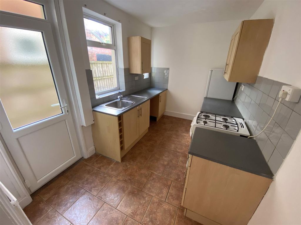 Property photo 2 of 8