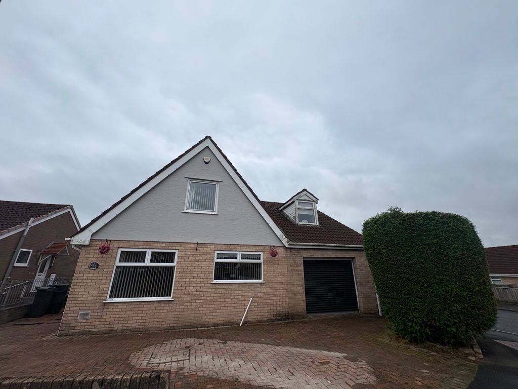 Property photo 1 of 38