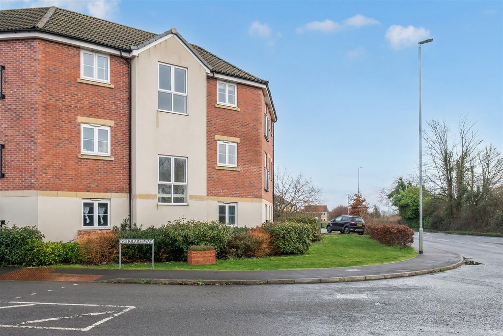 Property photo 1 of 21 1411179-21-698E018796B21.Jpg