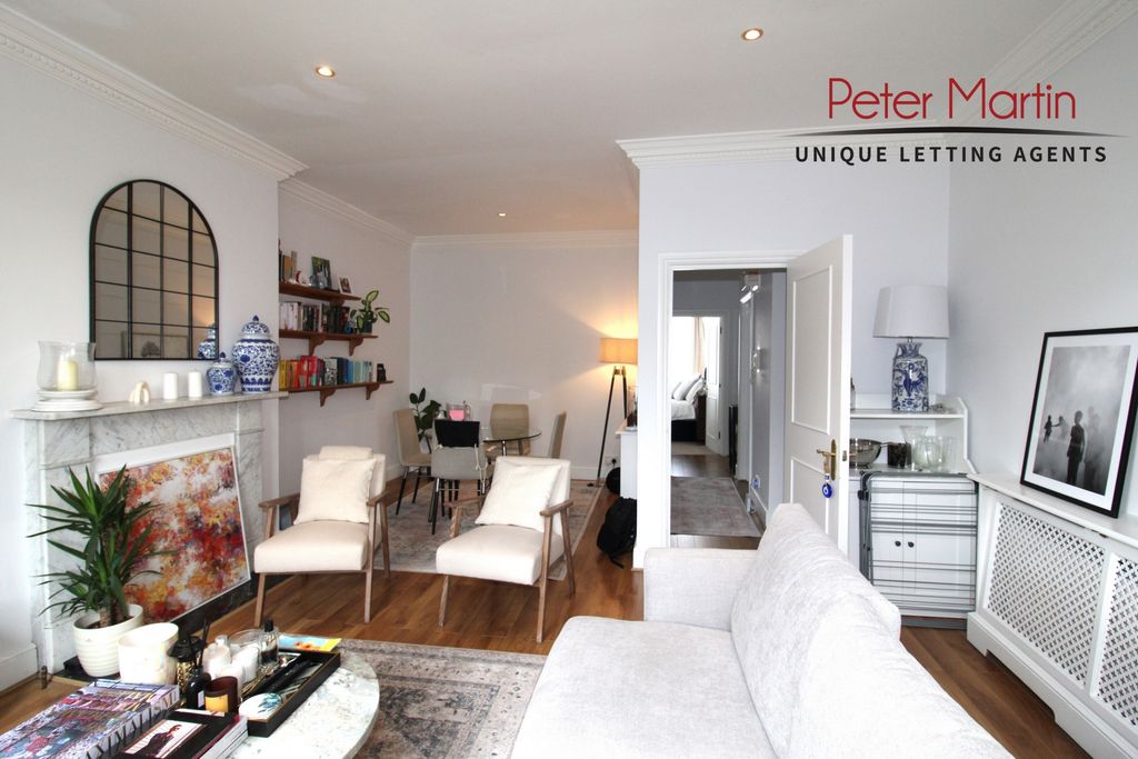 Property photo 2 of 12 Photo 11