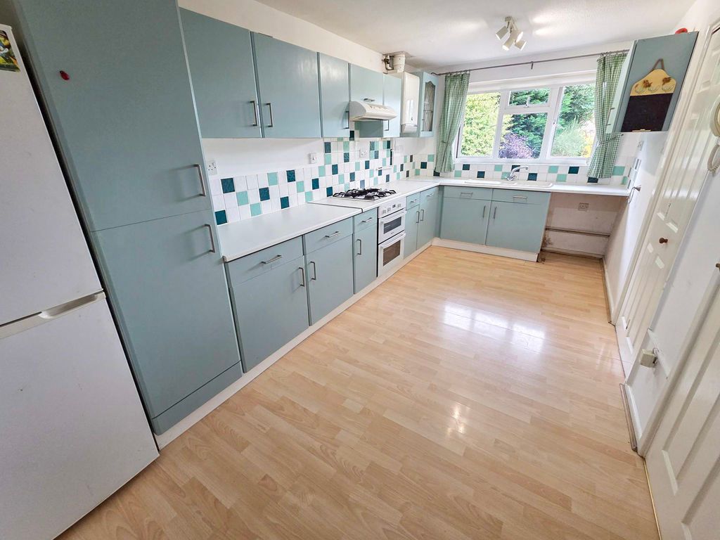 Property photo 2 of 46 Photo 33