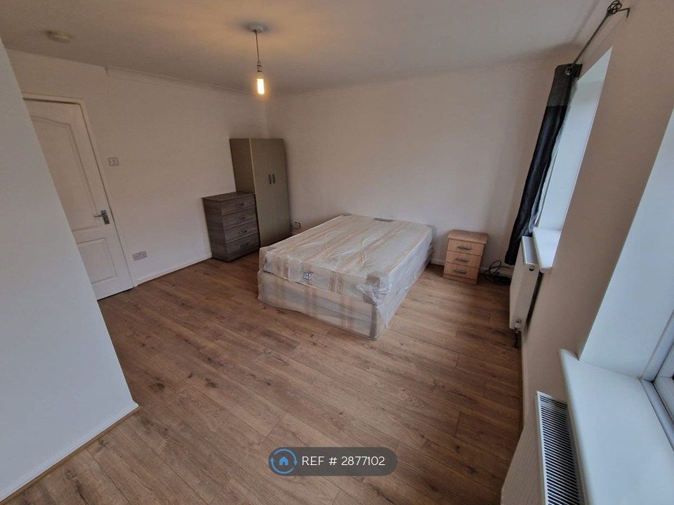 Property photo 1 of 31