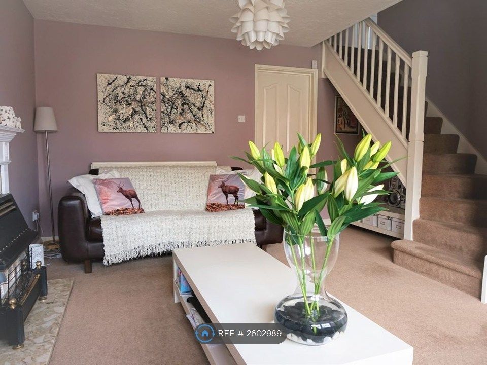 Property photo 3 of 12