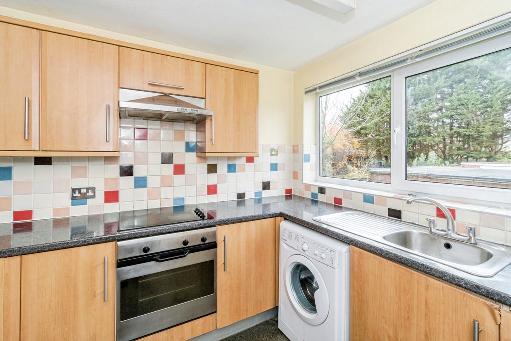 Property photo 3 of 13 Pbox-Img.Jpg