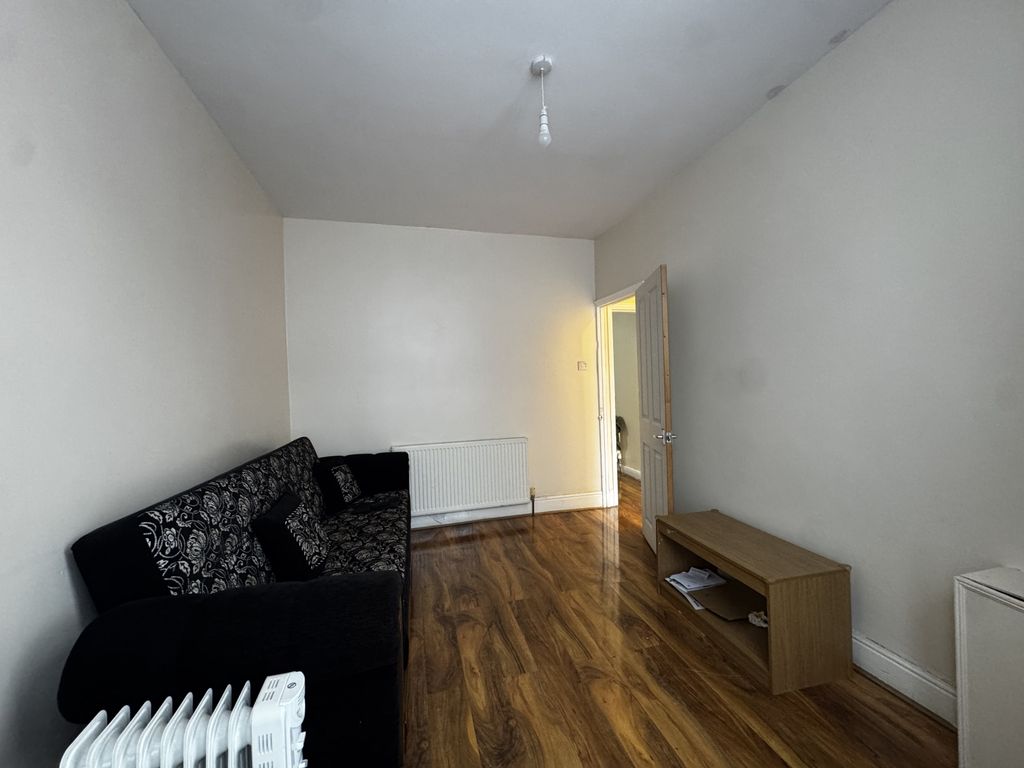 Property photo 2 of 16 Reception Room 1