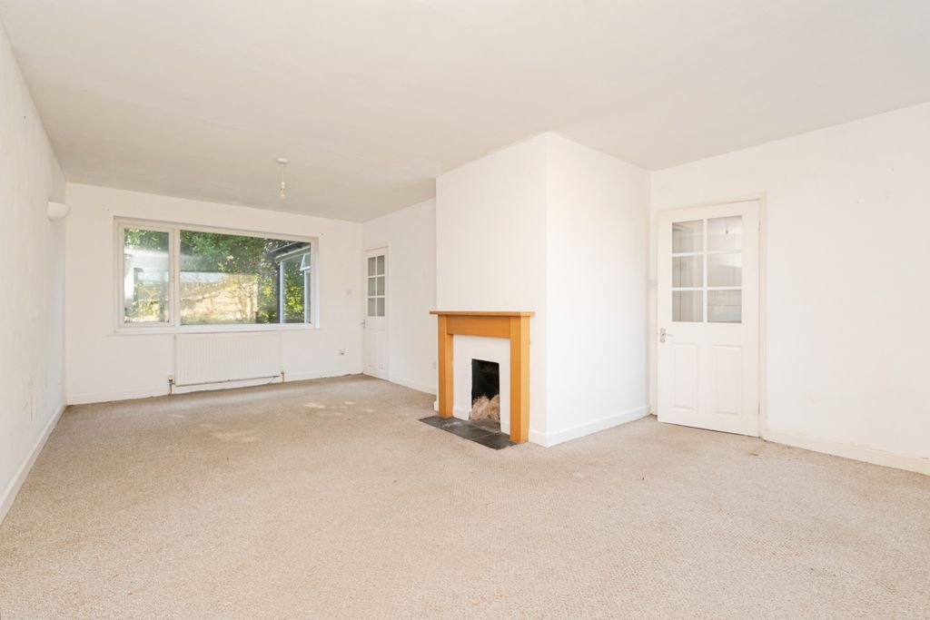 Property photo 3 of 15 Photography