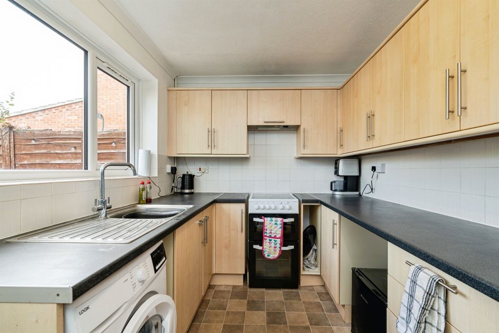 Property photo 3 of 13