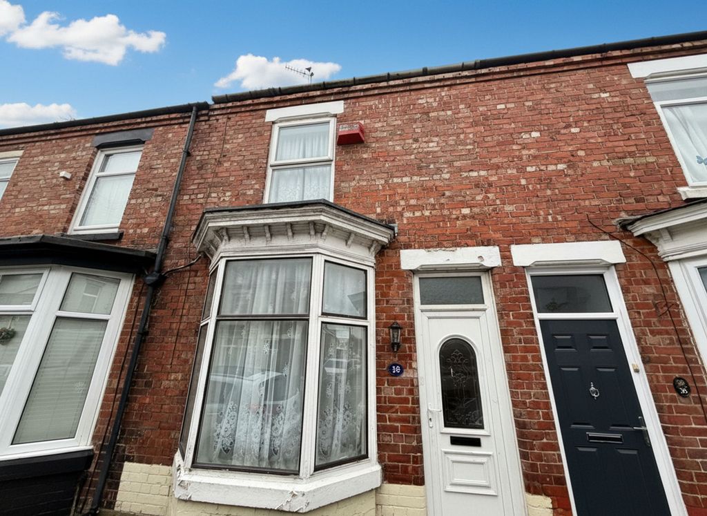 Property photo 1 of 9