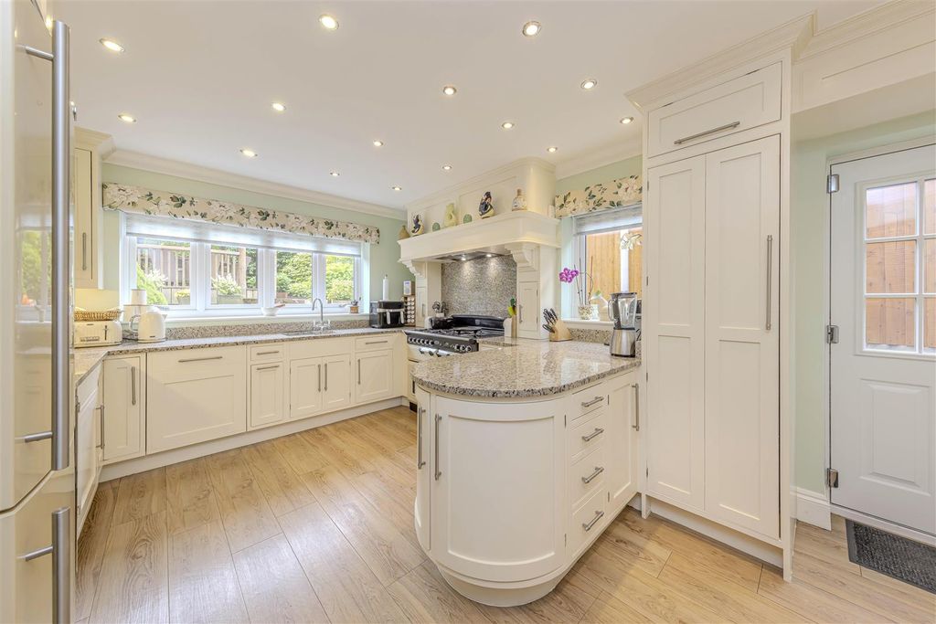 Property photo 2 of 49 Kitchen