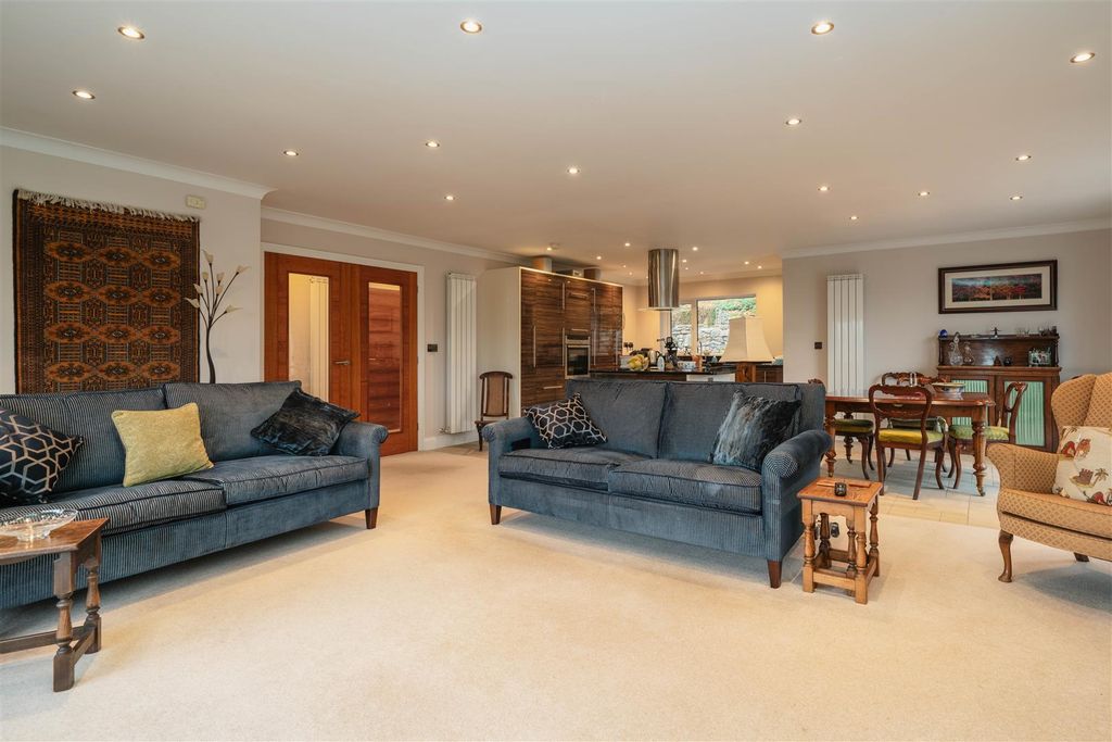 Property photo 3 of 60 Open Plan_-3.Jpg