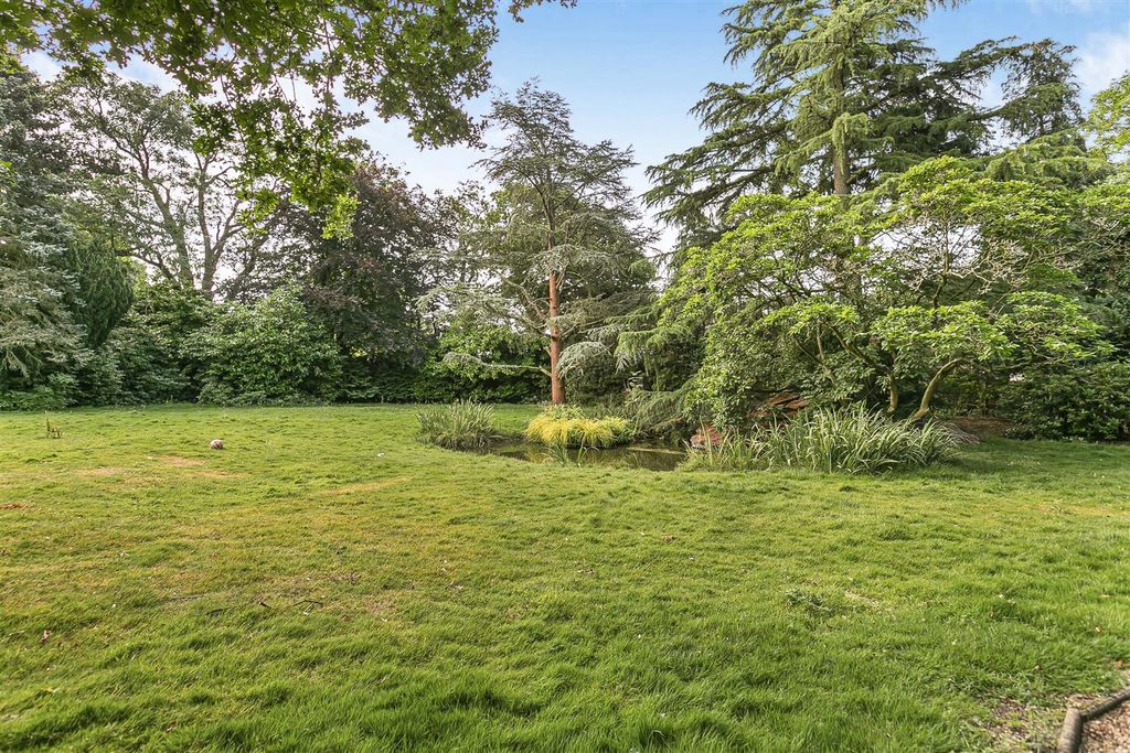 Additional image 8 of Land for saleRowley Lane, Barnet EN5