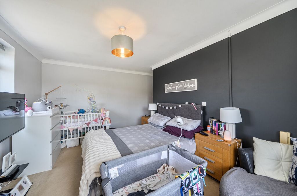 Property photo 1 of 20 1485917-7-6A47981...