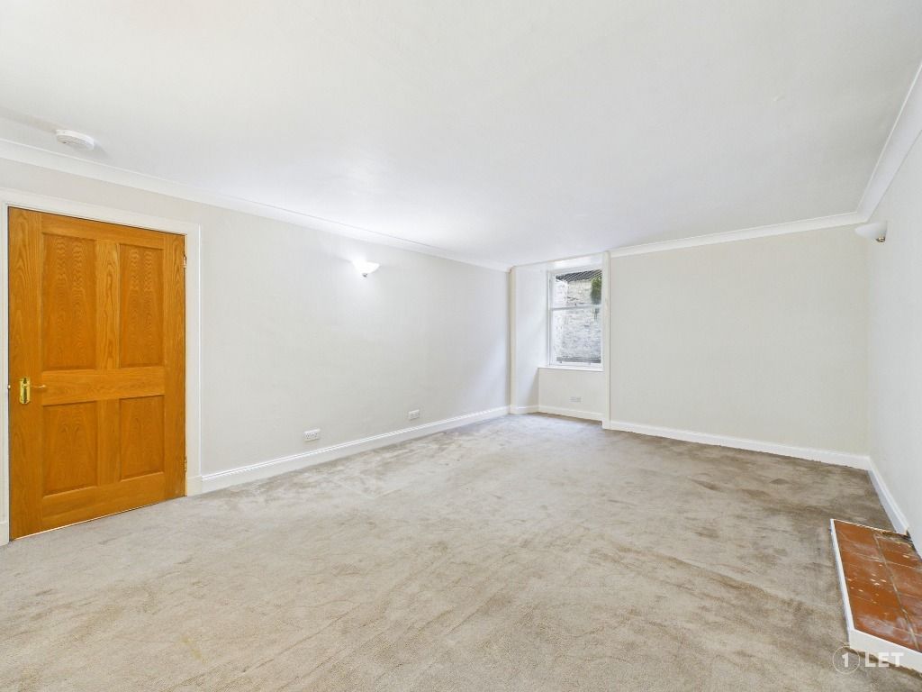 Property photo 3 of 32 Photo 3