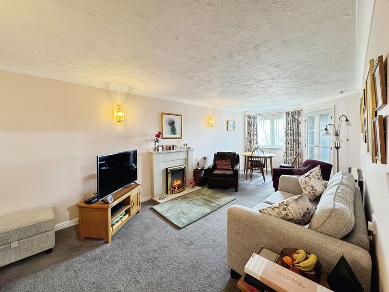 Property photo 2 of 11 Photo 11