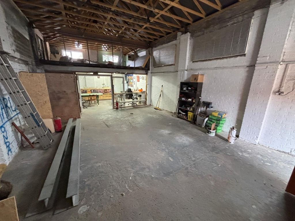 Property photo 3 of 5 Photo 6