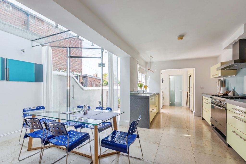 Property photo 2 of 17 Kitchen-Diner
