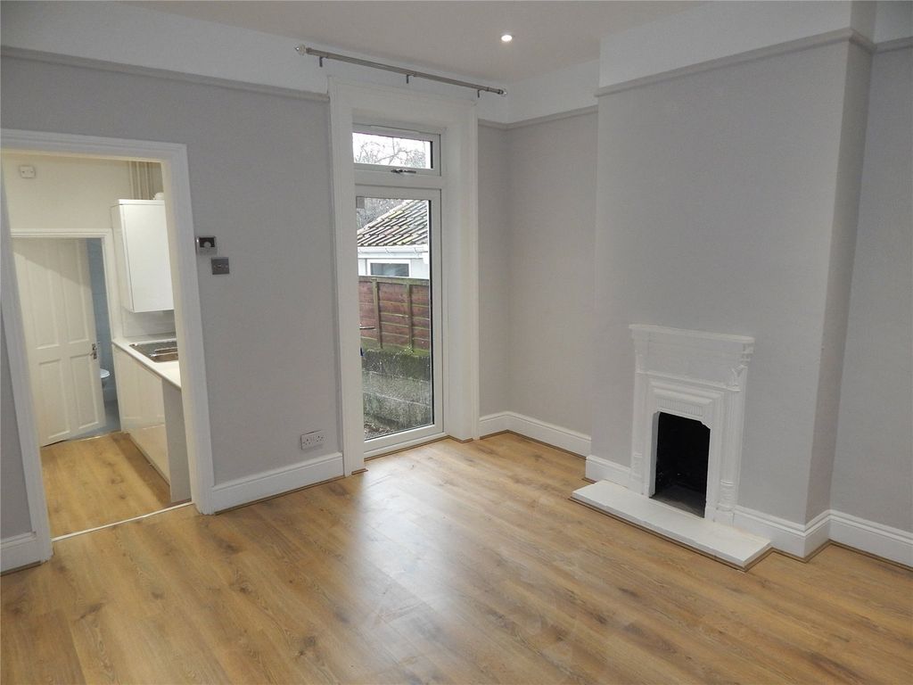 Property photo 2 of 7 Dining Room