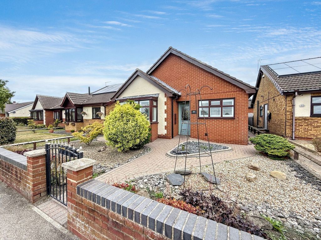 Property photo 1 of 27