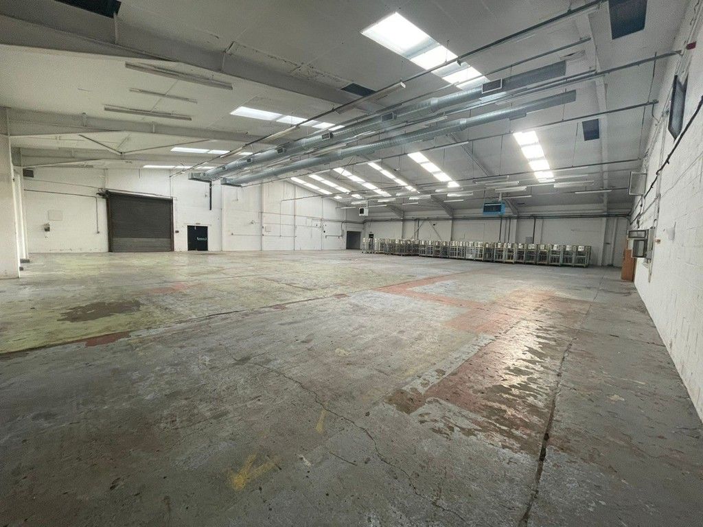 Property photo 2 of 7 3