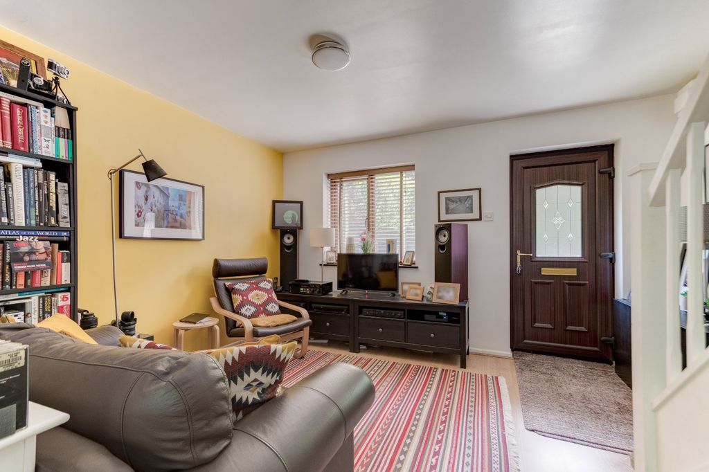 Property photo 2 of 11 Picture No. 07