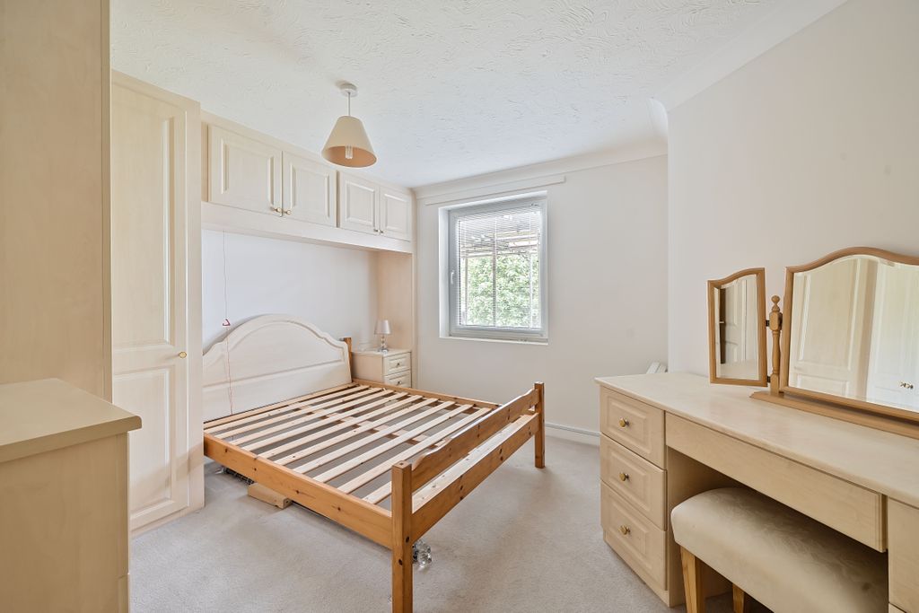 Property photo 3 of 18 1126465 (6)