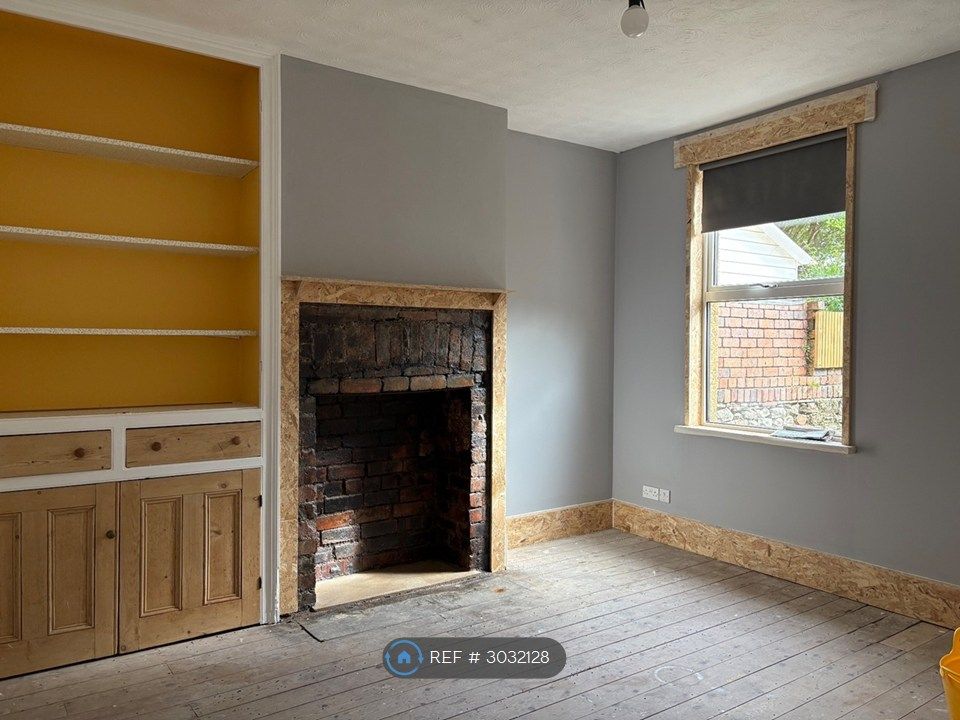 Property photo 3 of 9