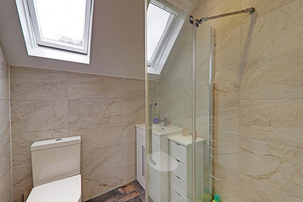 Additional image 6 of 2 bed flat to rentSt. Michaels Road, Worthing BN11