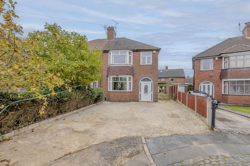 Property photo 1 of 22