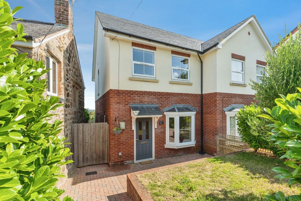 Property photo 1 of 21 Pbox-Img.Jpg