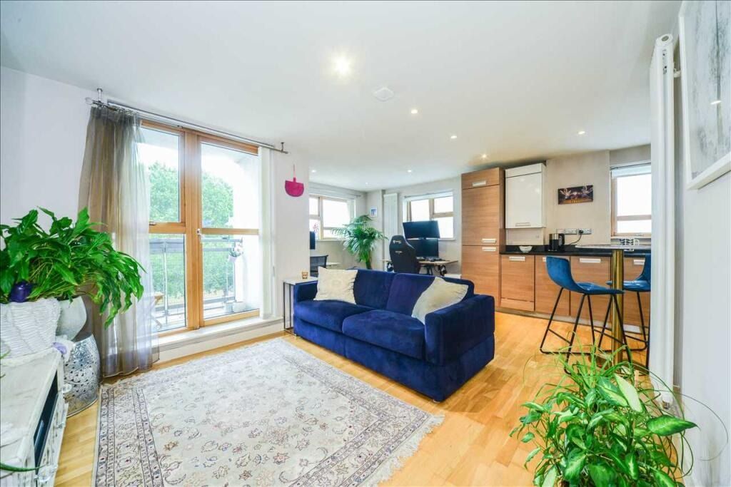 Property photo 1 of 10 5084490