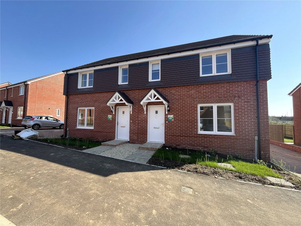 Property photo 1 of 8 Picture No. 12