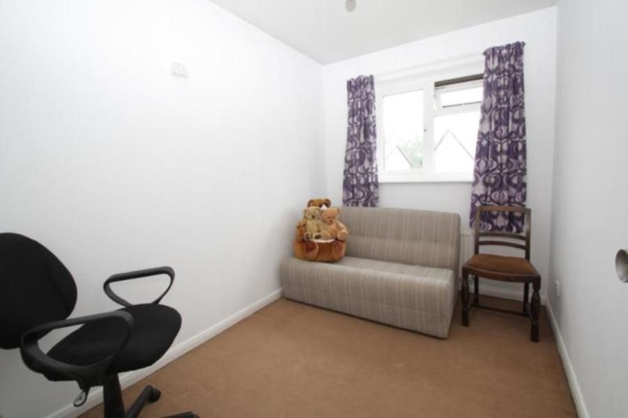 Property photo 3 of 6