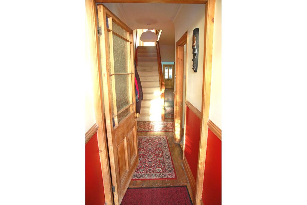 Property photo 3 of 24