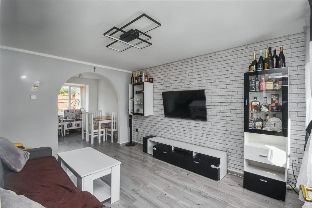 Property photo 2 of 26 Dsc_1151.Jpg