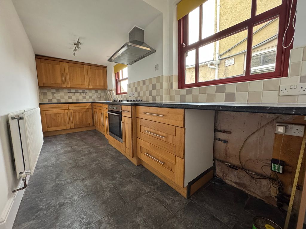 Property photo 2 of 8 Img_1753