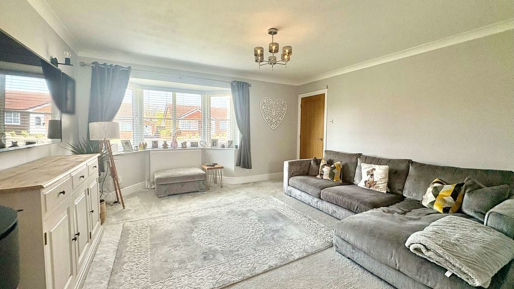 Property photo 3 of 22 Photo 18