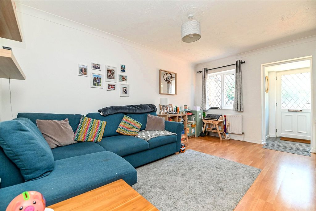 Property photo 2 of 17 Picture No. 04