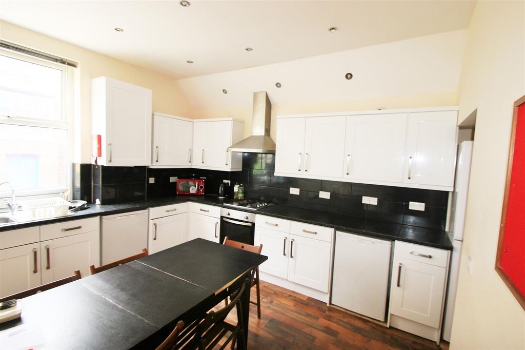 Property photo 2 of 11 Img_7609.Jpg