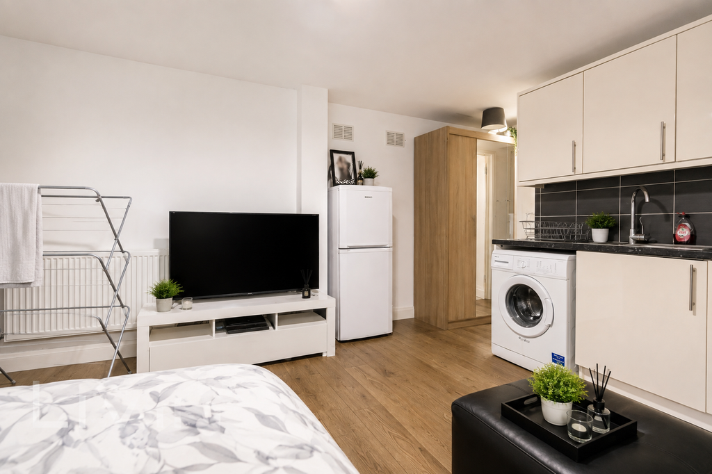 Property photo 2 of 17 2