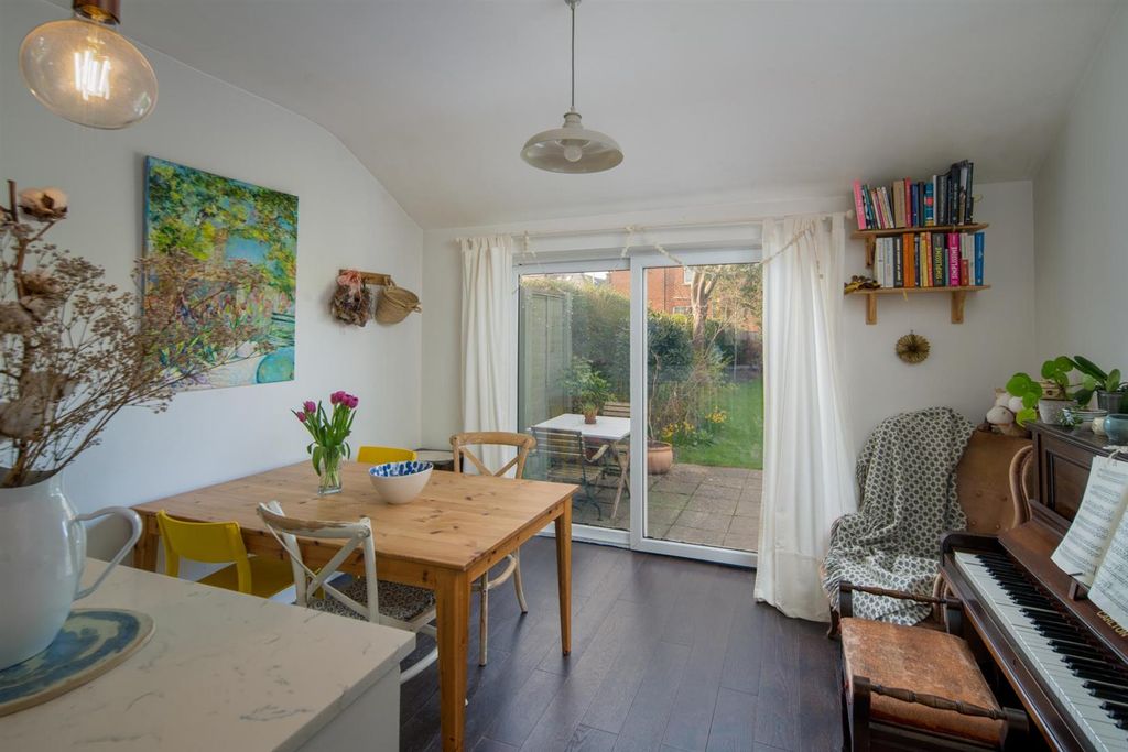 Property photo 1 of 22
