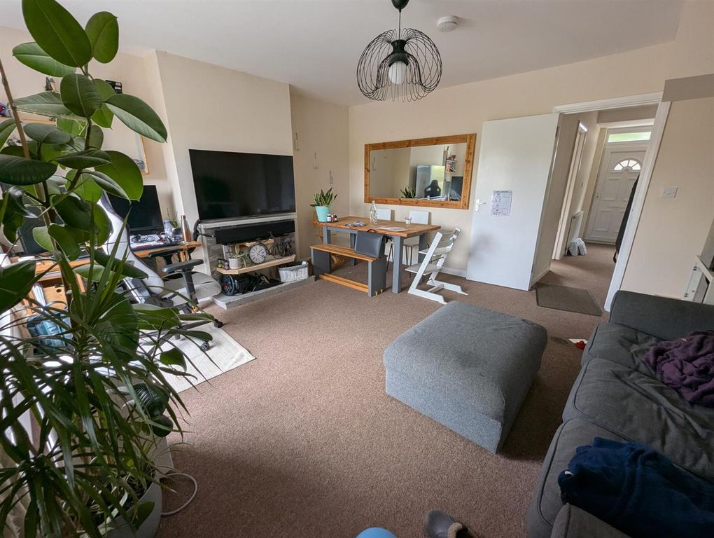 Property photo 3 of 8 Pxl_20251009_121920637.Jpg