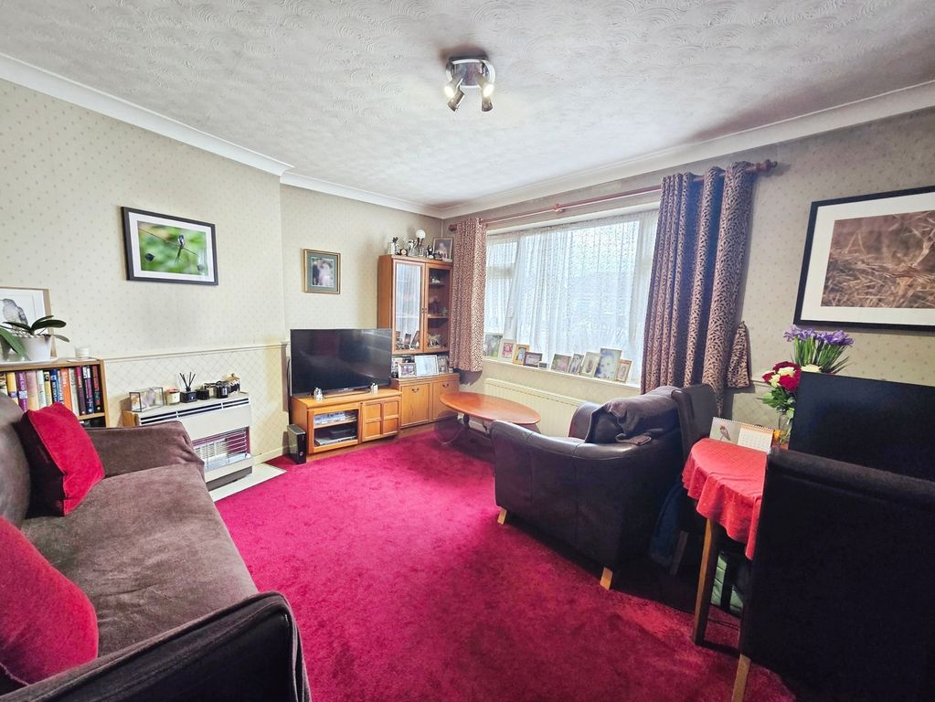 Property photo 2 of 11 Pbox-Img.Jpg