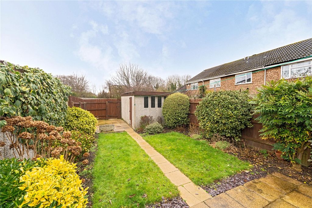 Property photo 2 of 10 Picture No. 13