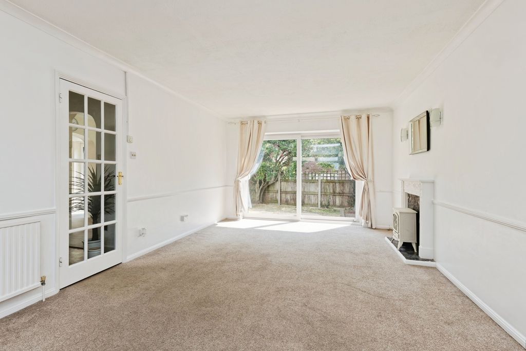 Property photo 2 of 20 Pbox-Img.Jpg