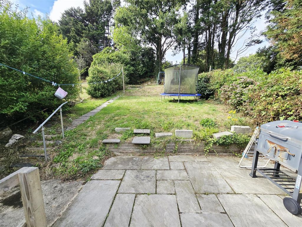 Property photo 3 of 29
